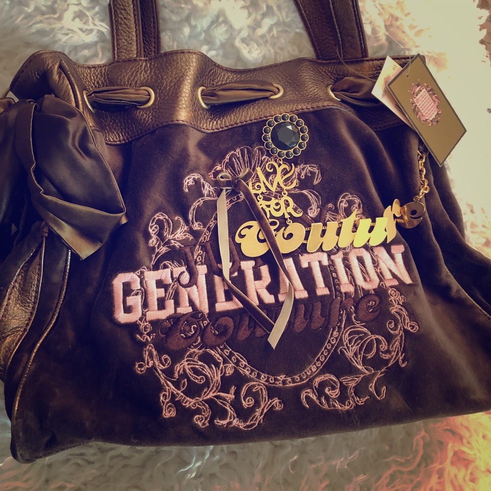 NWT Juicy Couture velvet purse!!!